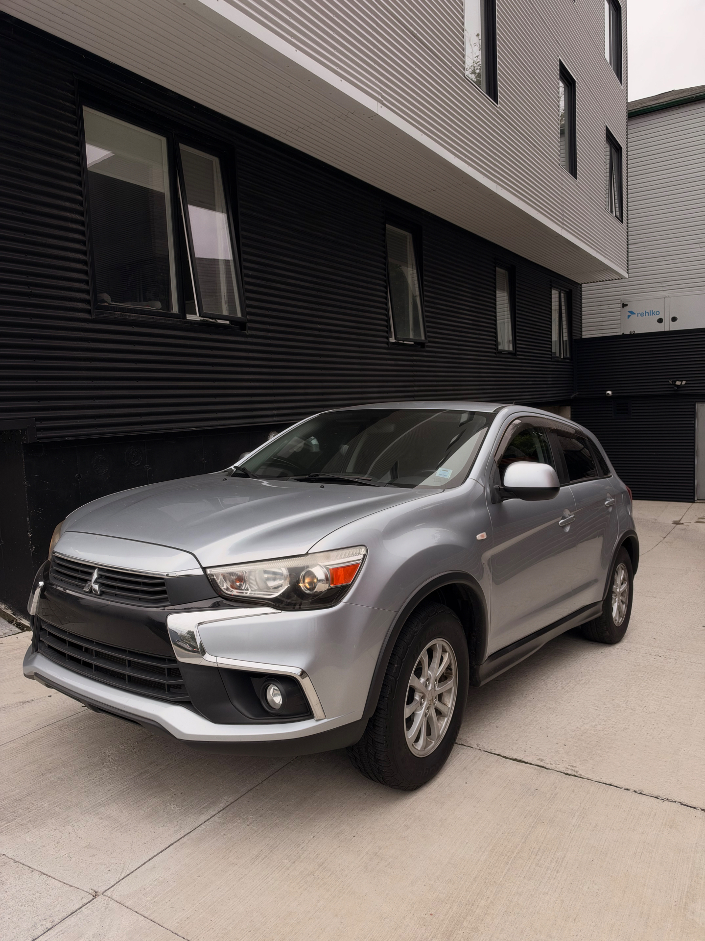 2016 Mitsubishi RVR